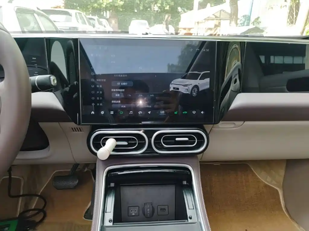 Leapmotor Leapmotor C11 — миниатюра 13