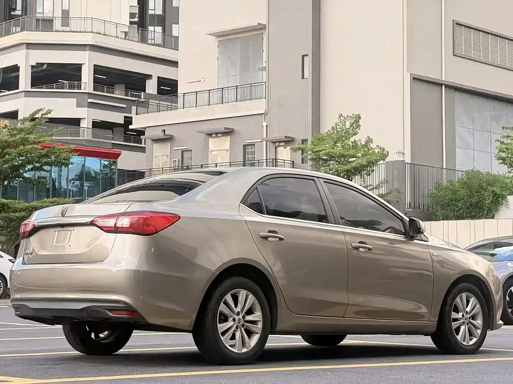 Roewe 360 2015 1.5L AT Luxury