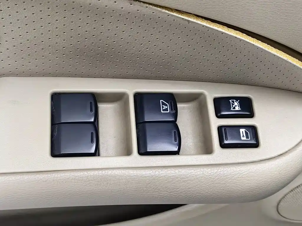 Nissan Sylphy — миниатюра 9