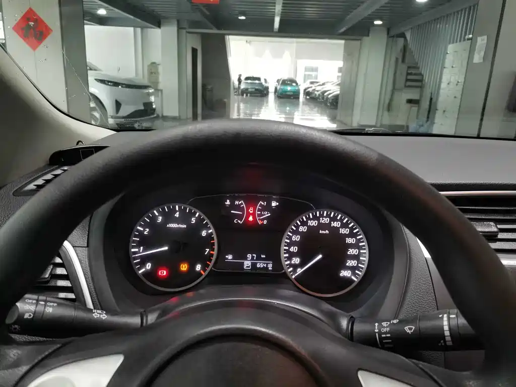 Nissan Sylphy 2019 1.6XE CVT Comfort