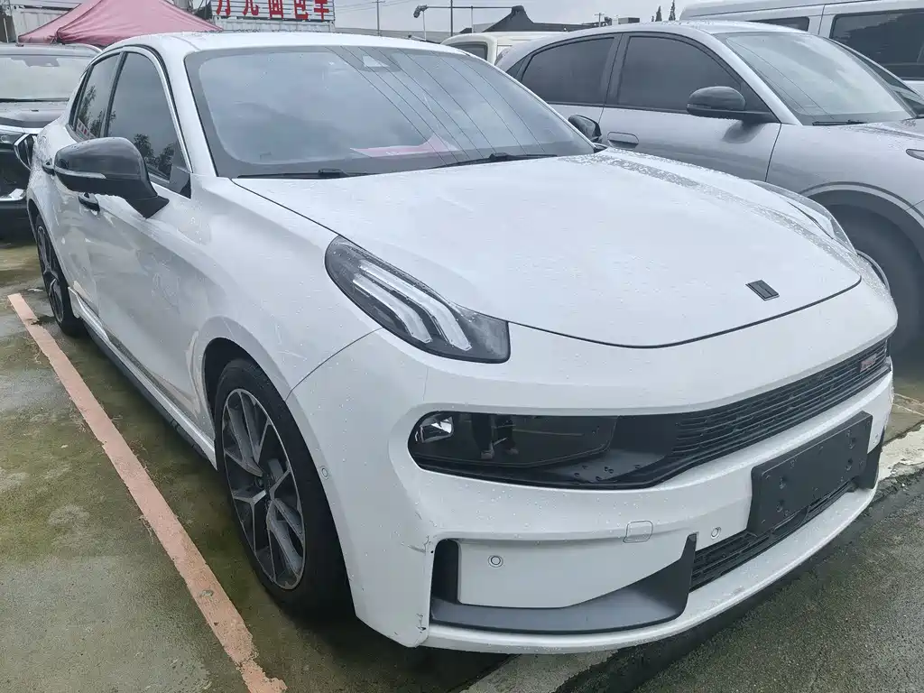 Lynk & Co 03 — миниатюра 3