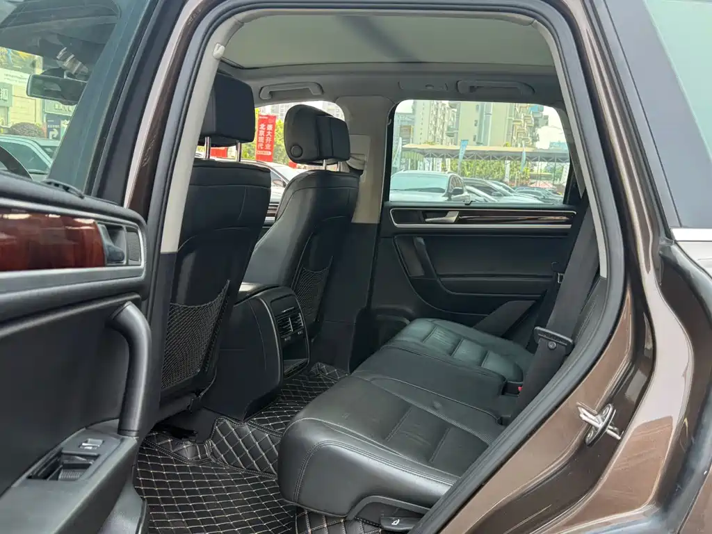 Volkswagen Touareg 2011 3.0TDI Comfort