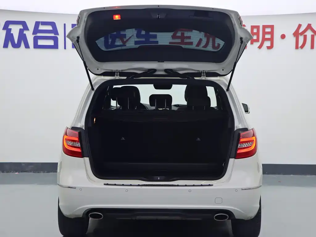 Mercedes-Benz B-Class — миниатюра 20