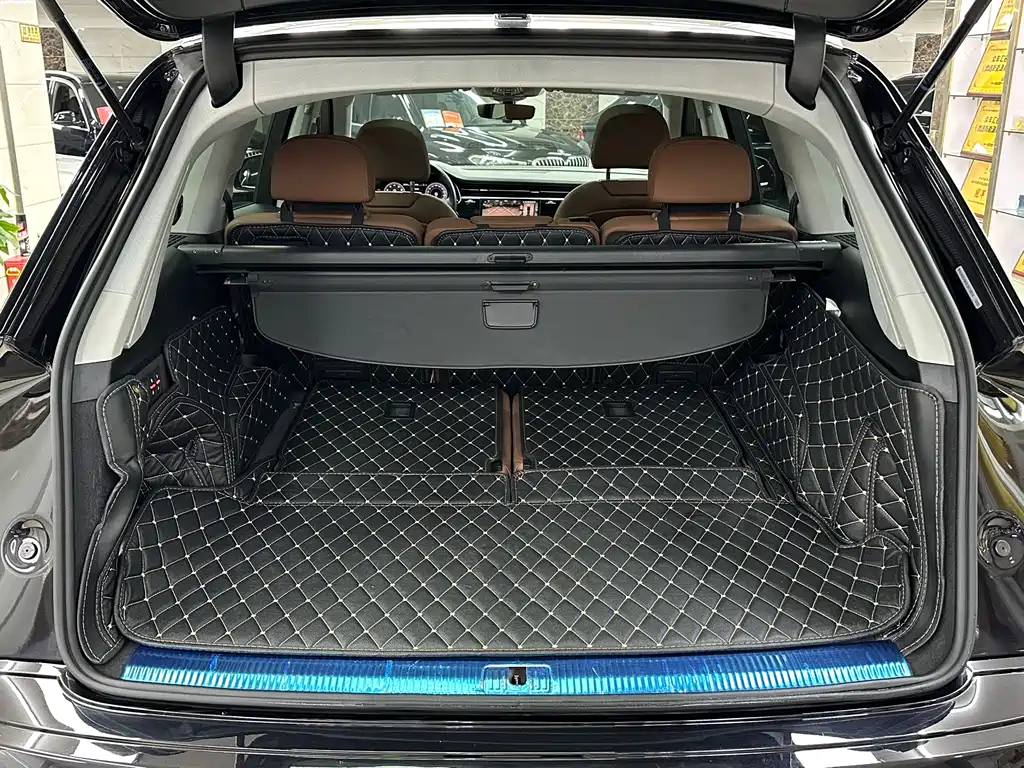 Audi Q7 2020 55 TFSI quattro S line Sport