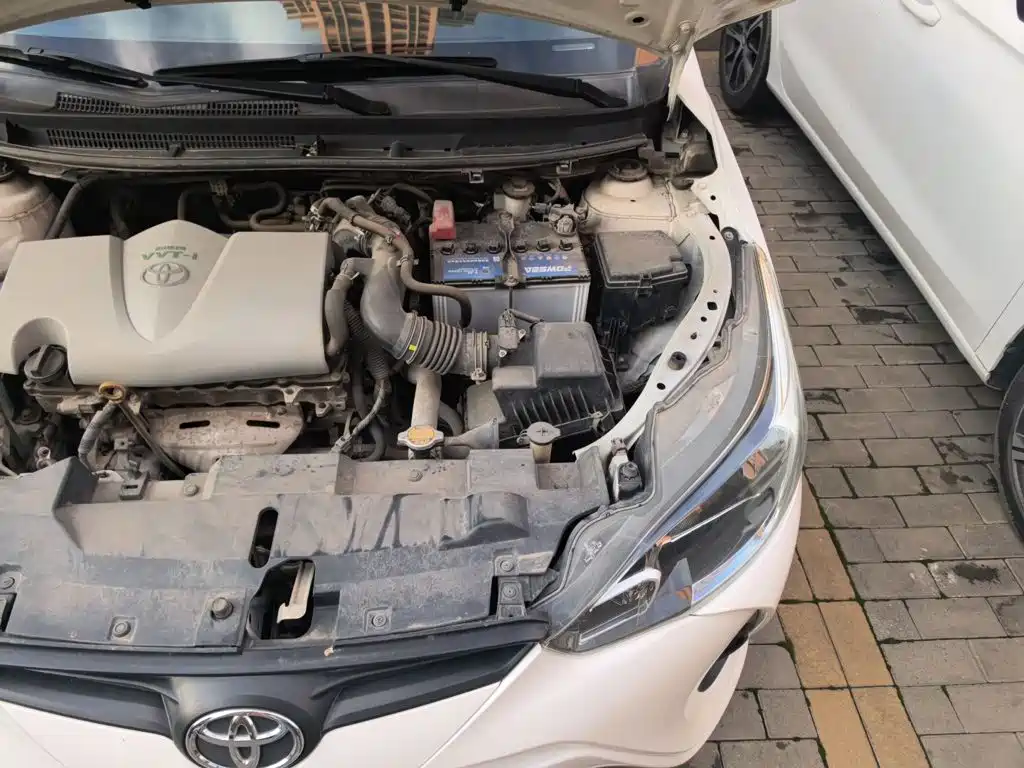 Toyota Yaris L — миниатюра 21