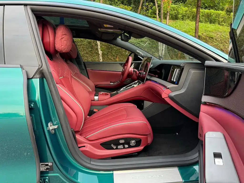 Denza Denza Z9GT — миниатюра 17