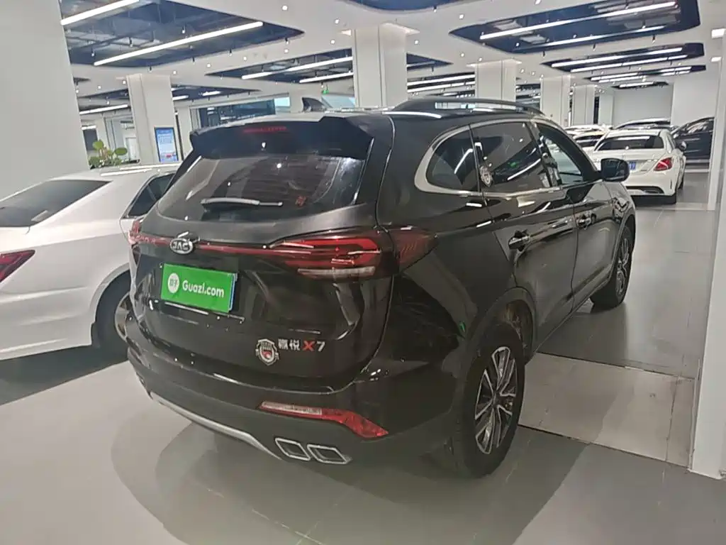 JAC X7 — миниатюра 7