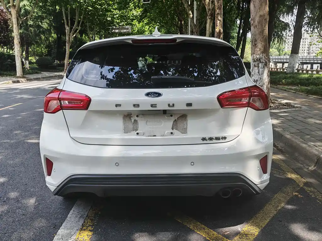 Ford Focus 2020 1.5L AT