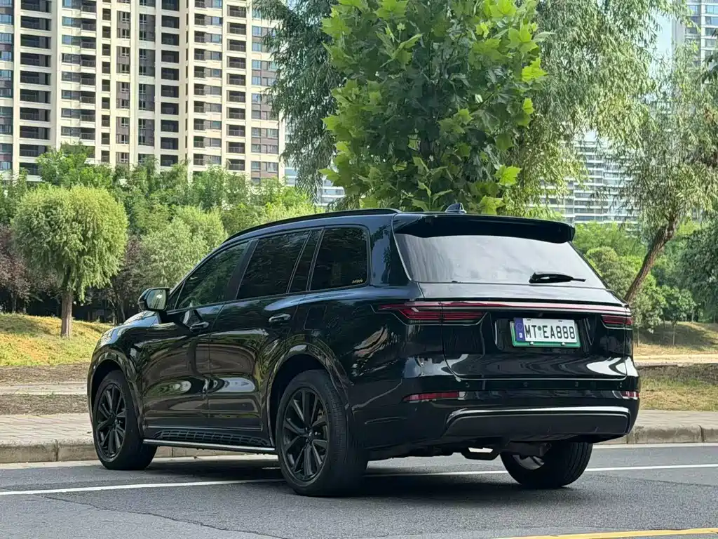 Li Auto Li ONE — миниатюра 7