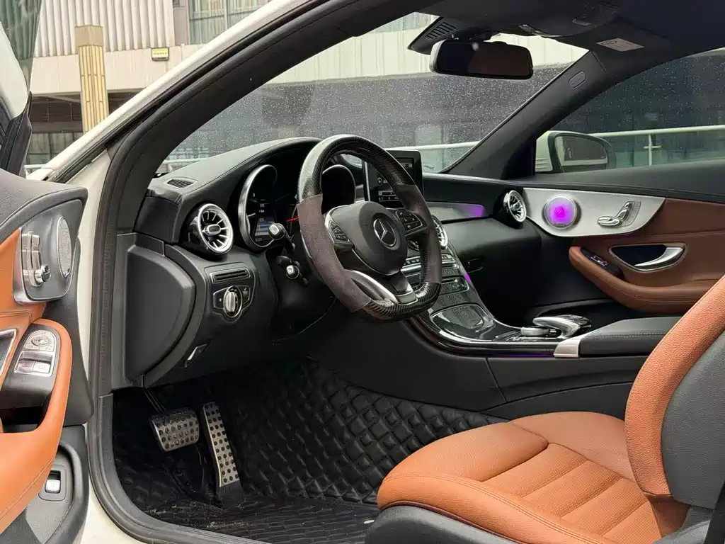 Mercedes-Benz C-Class (Import) — миниатюра 4