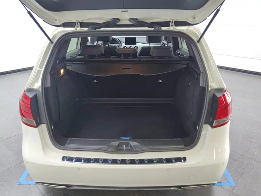 Mercedes-Benz B-Class — миниатюра 4