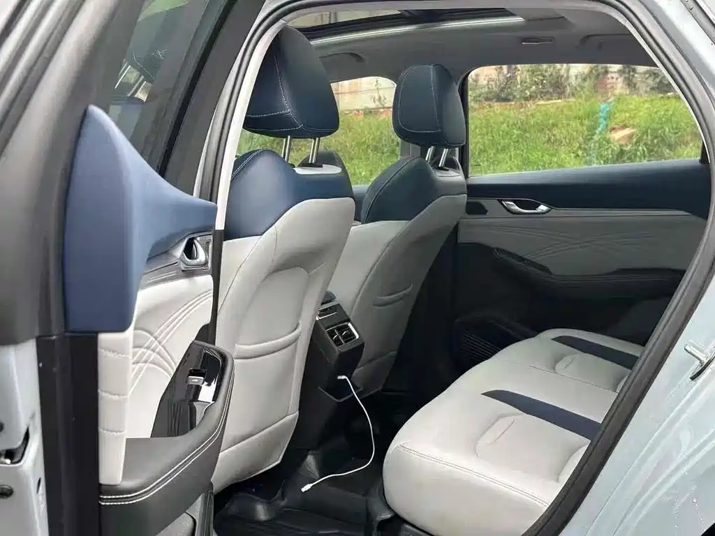 Geely Xingrui — миниатюра 5