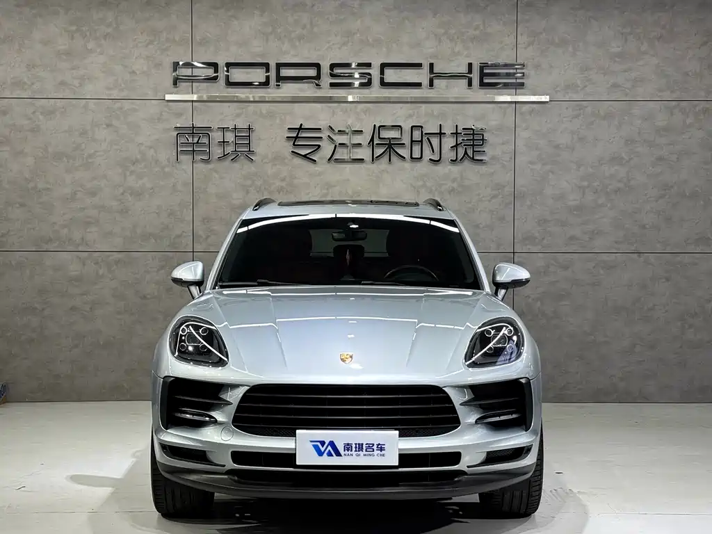 Porsche Macan — миниатюра 2