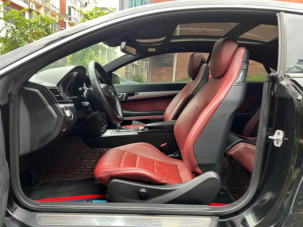 Mercedes-Benz E-Class E 2011 E 260 CGI Coupe