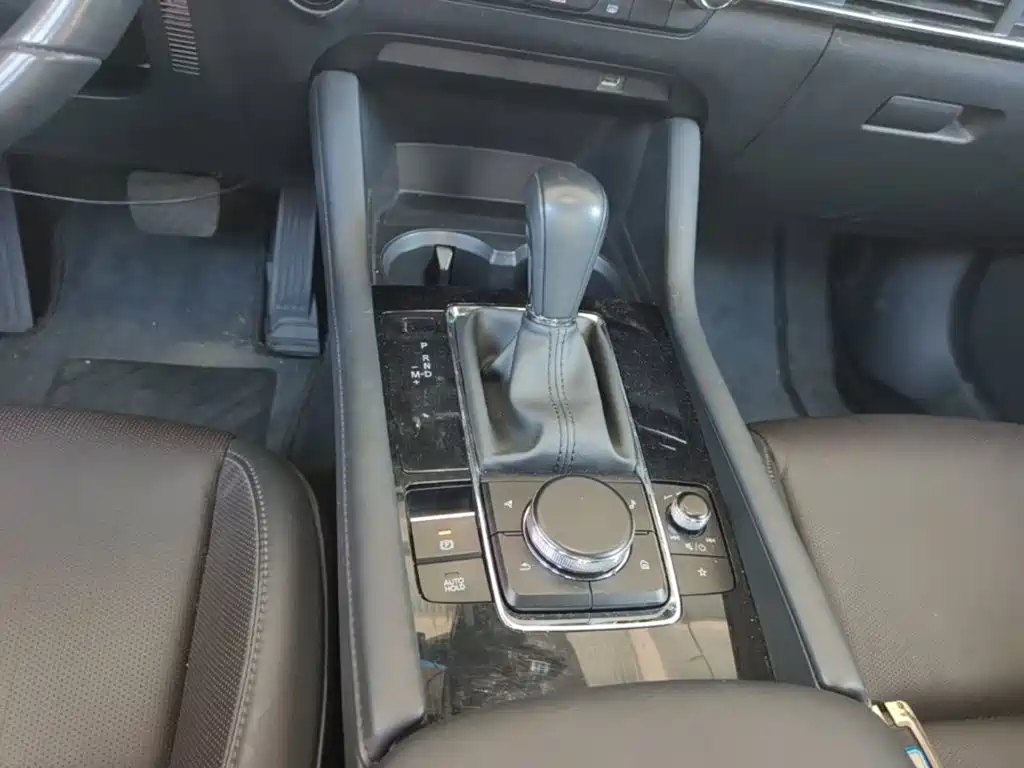 Mazda 3 Axela — миниатюра 14
