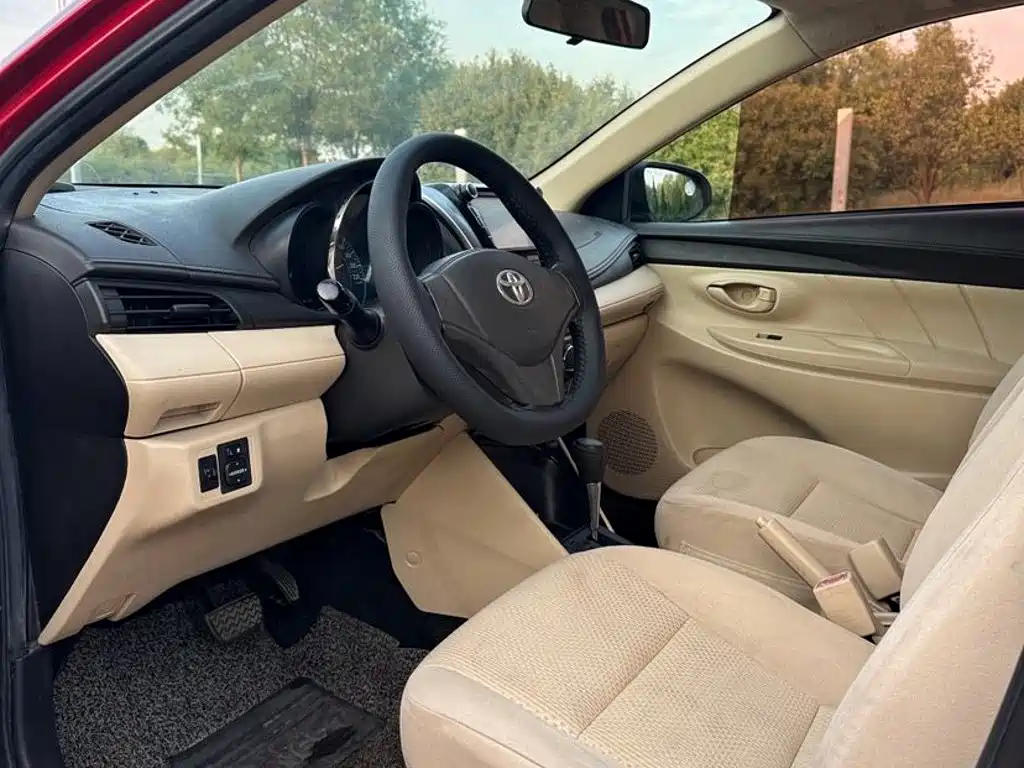 Toyota Vios — миниатюра 8