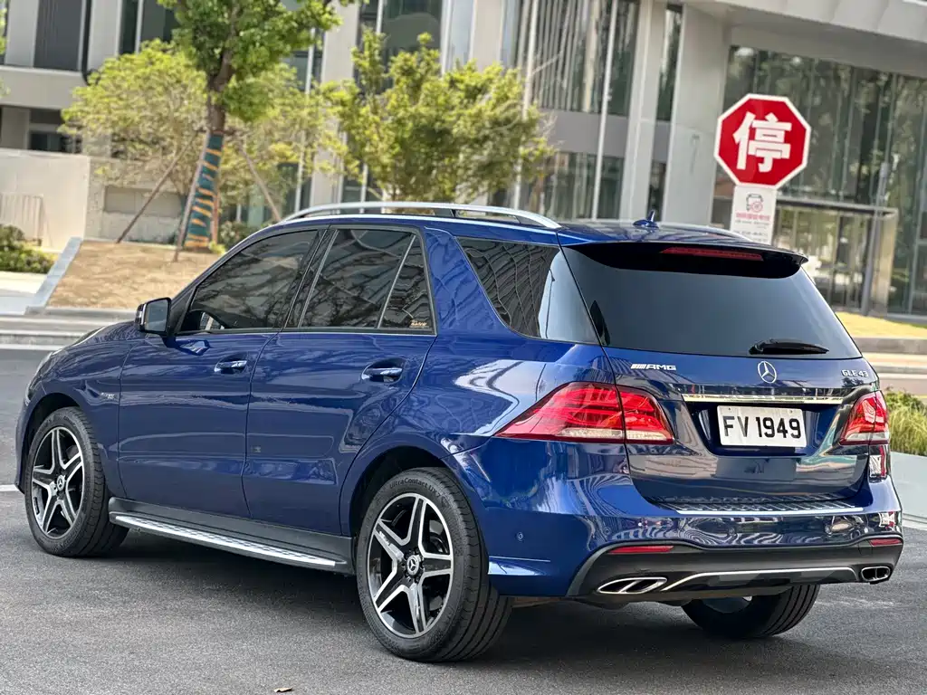 Mercedes-Benz GLE AMG — миниатюра 8
