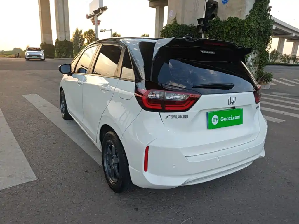 Honda Fit — миниатюра 5