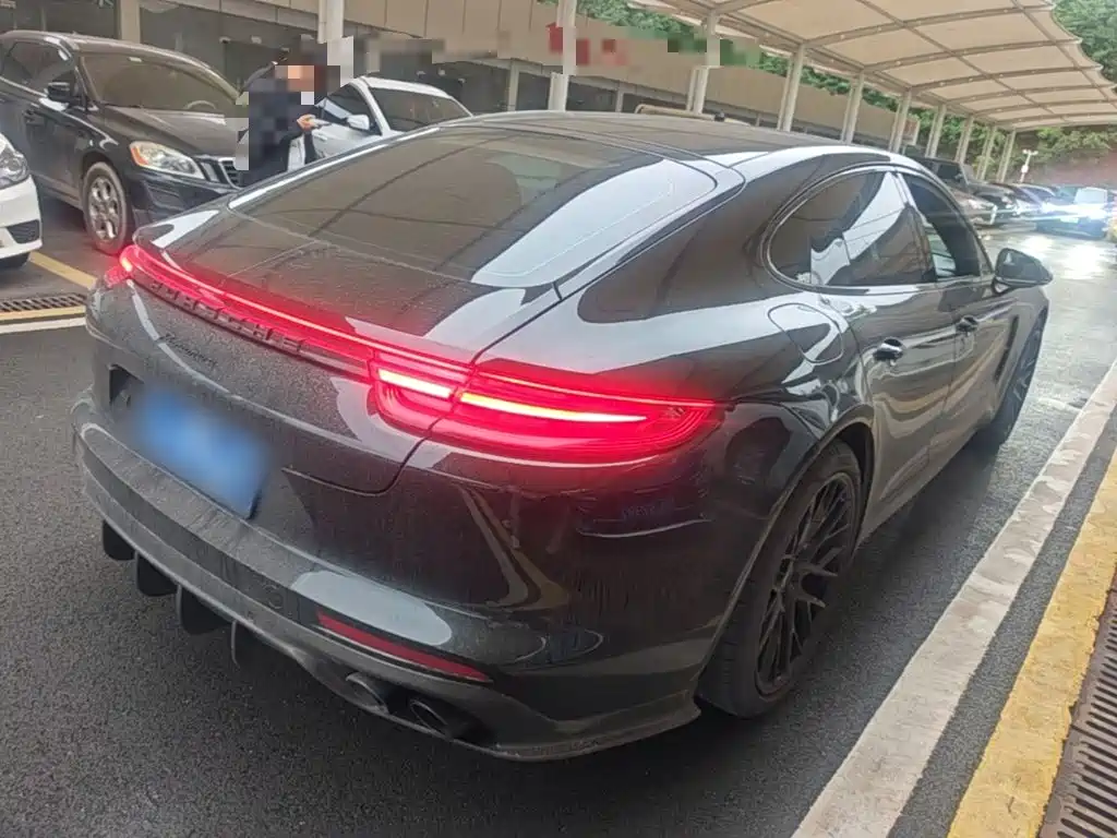 Porsche Panamera — миниатюра 7