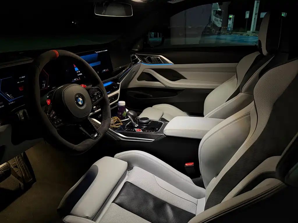 BMW M4 — миниатюра 4