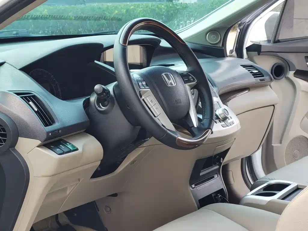 Honda Odyssey 2014 2.4L Luxury