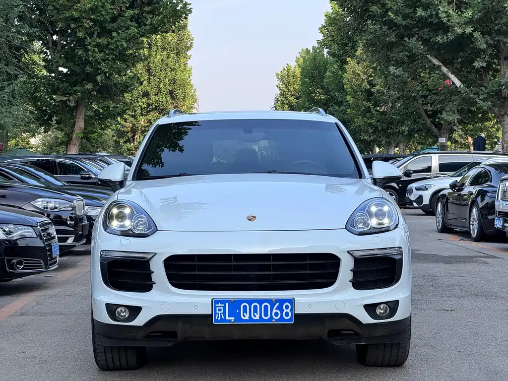 Porsche Cayenne Hybrid — миниатюра 2