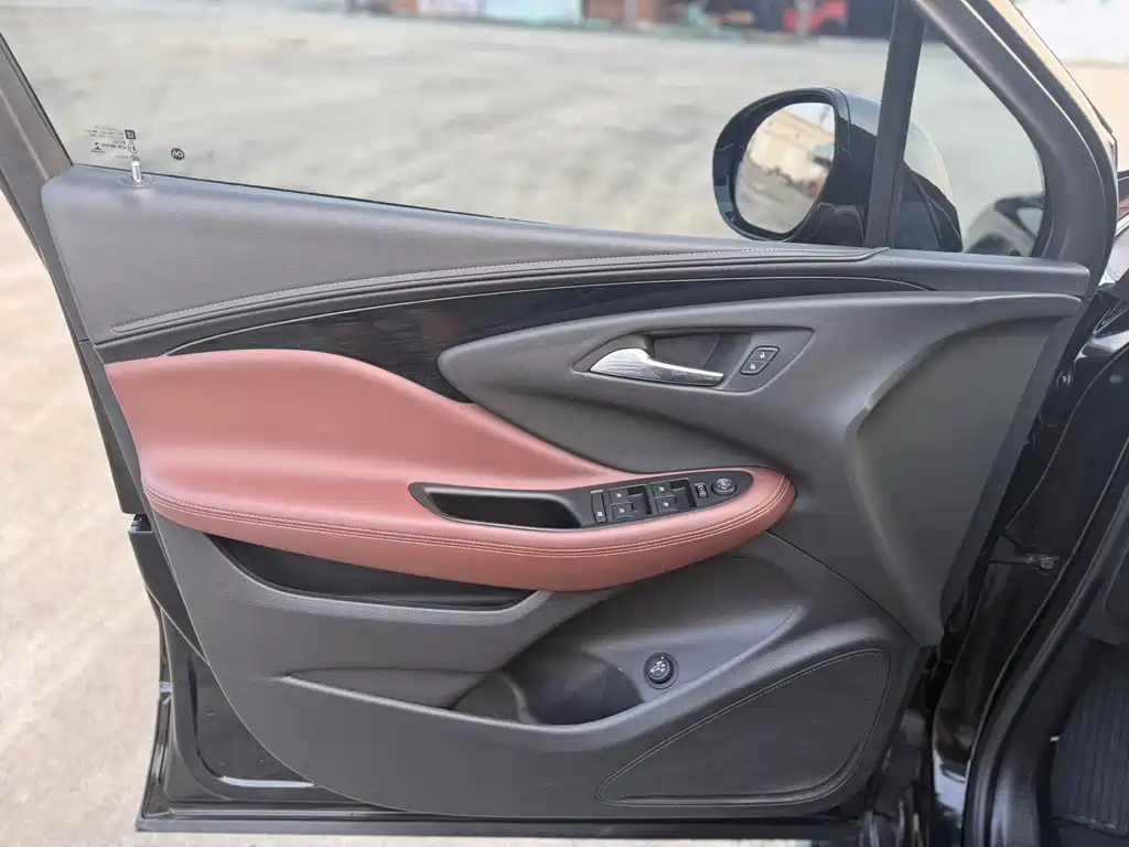 Buick Envision Plus — миниатюра 4