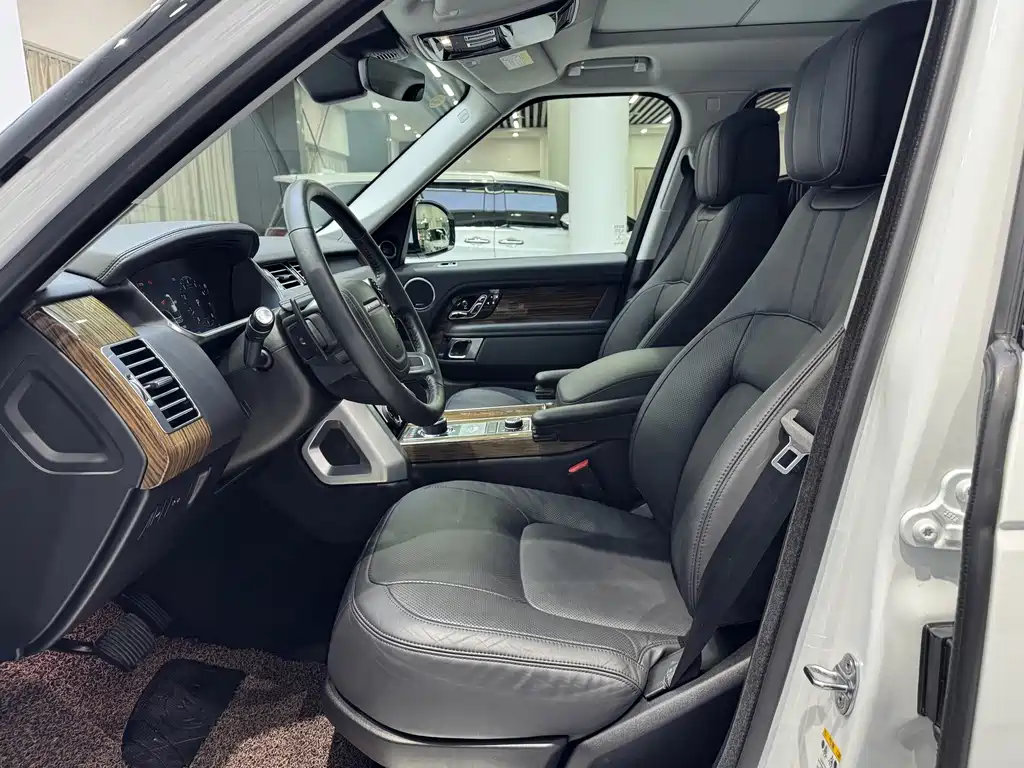 Land Rover Range Rover — миниатюра 11