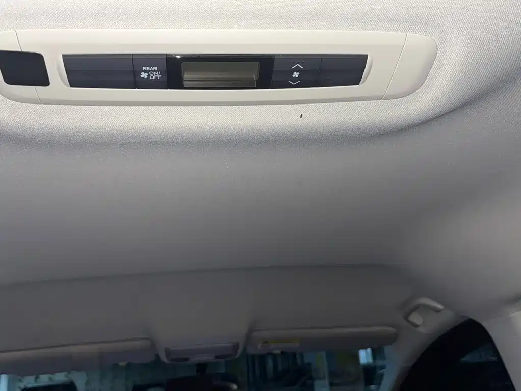 Honda Odyssey — миниатюра 10