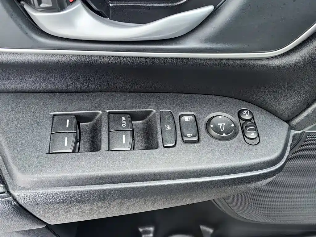 Honda CR-V — миниатюра 9
