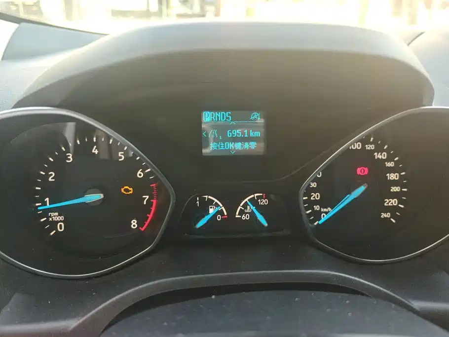 Ford Kuga — миниатюра 14