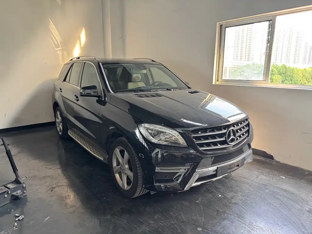 Mercedes-Benz M-Class — миниатюра 3