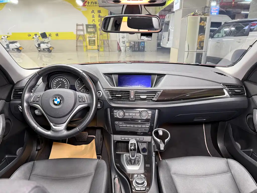 BMW X1 — миниатюра 14
