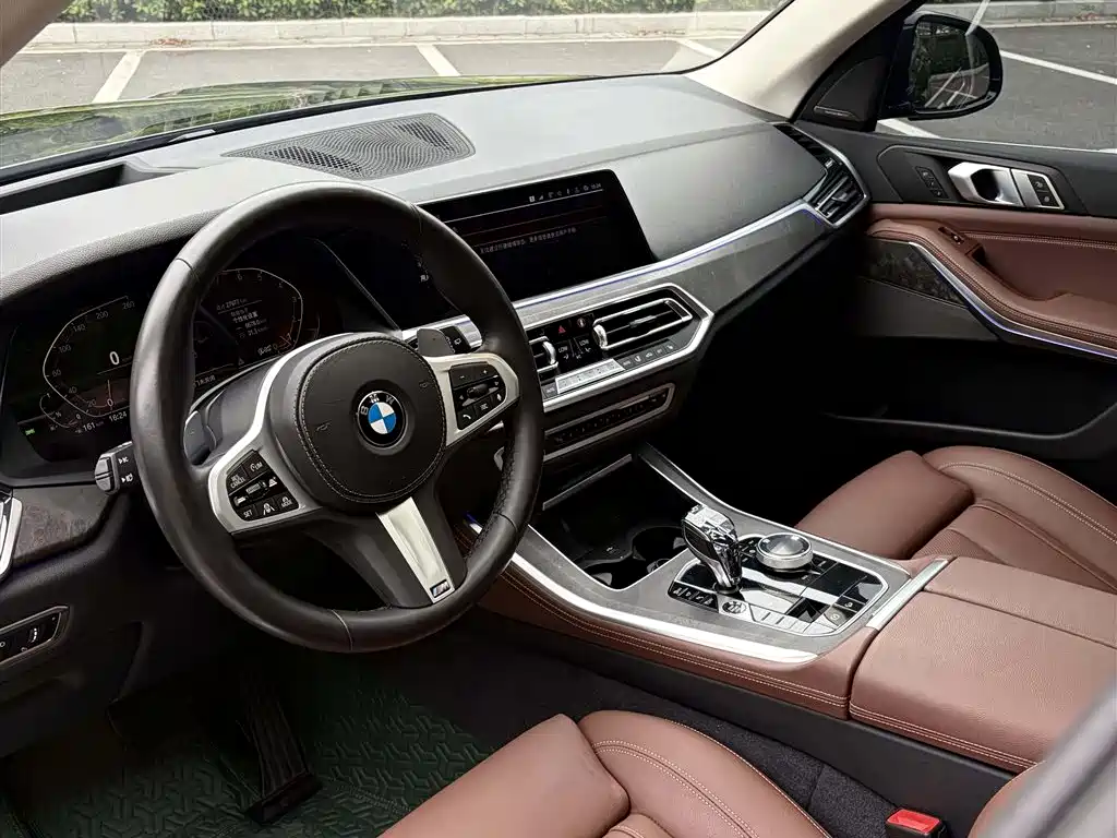 BMW X5 (Import) — миниатюра 16