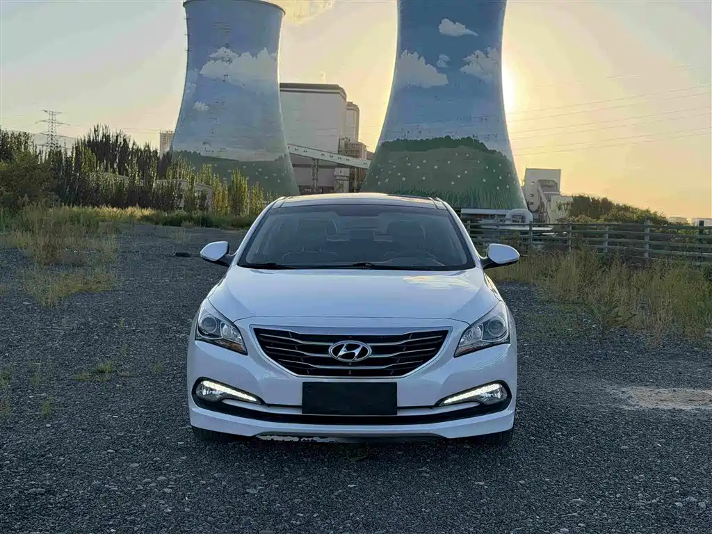 Hyundai Mistra — миниатюра 2