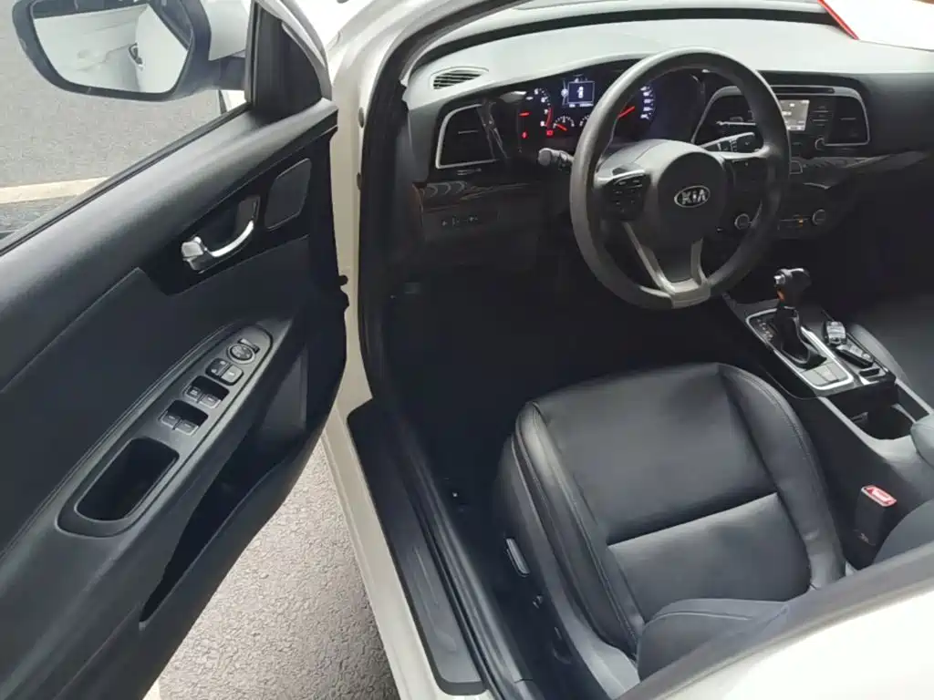 Kia K4 — миниатюра 16