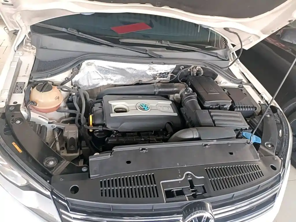 Volkswagen Tiguan — миниатюра 20