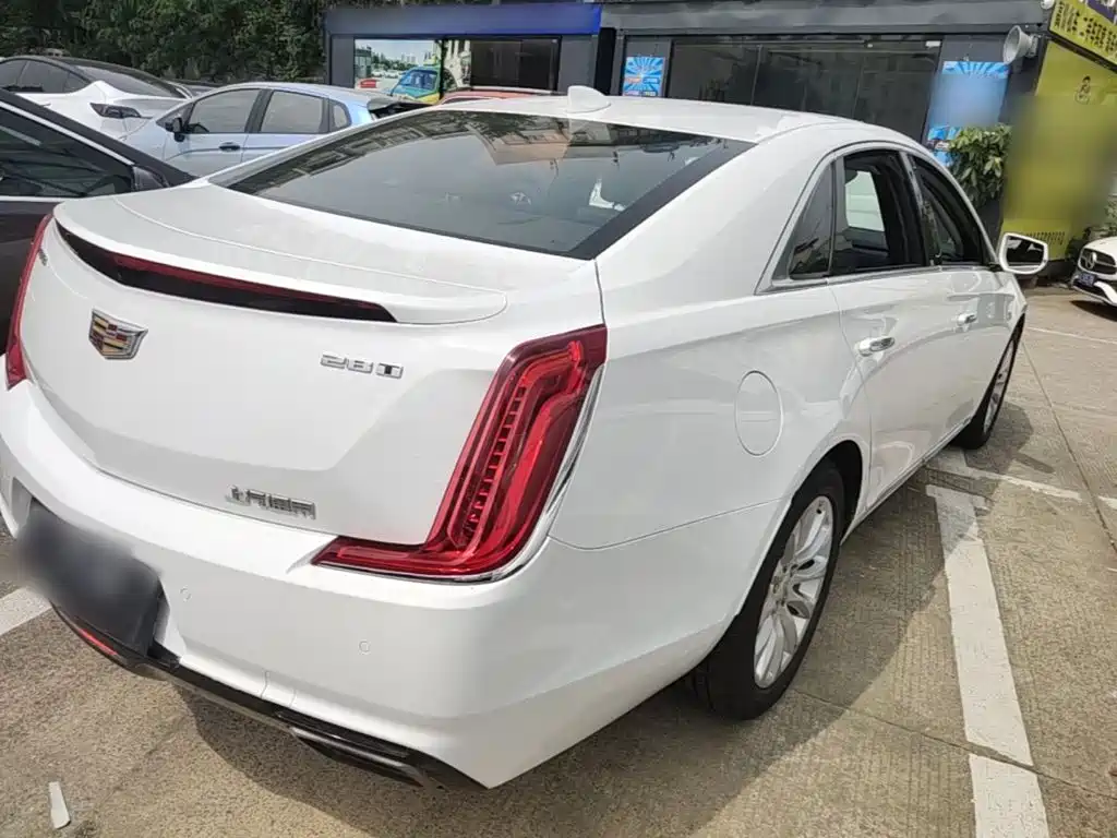 Cadillac XTS — миниатюра 7