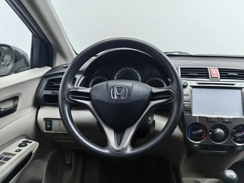 Honda City Classic — миниатюра 11