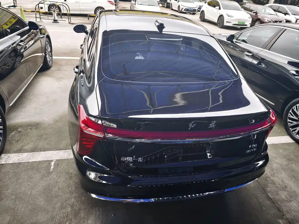 Hongqi Hongqi H5 — миниатюра 14
