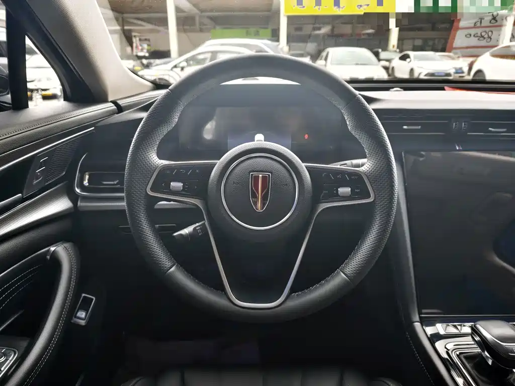 Hongqi Hongqi H5 — миниатюра 7