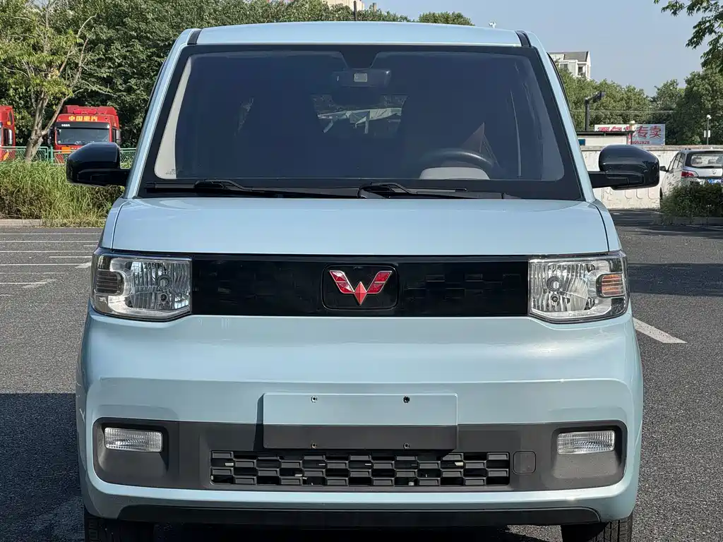 Wuling MINIEV — миниатюра 4