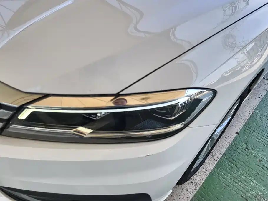 Volkswagen Lavida — миниатюра 5