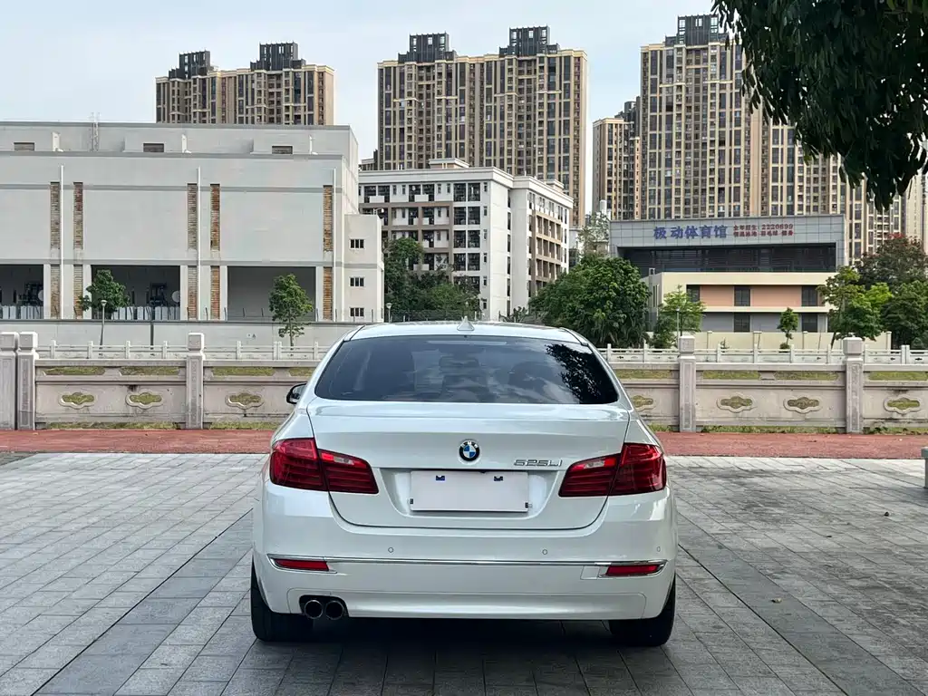 BMW 5 Series 5 2014 525Li Luxury
