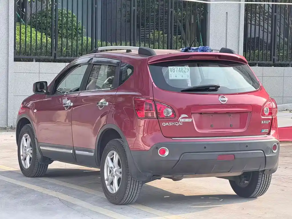 Nissan Qashqai — миниатюра 8