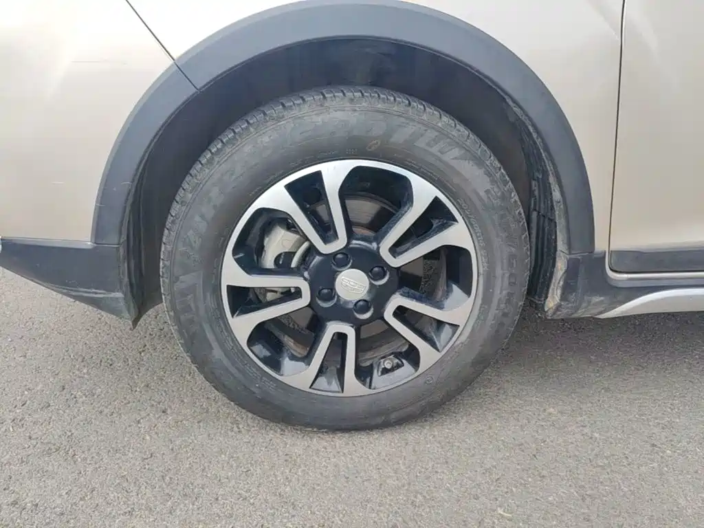 Geely Vision X3 — миниатюра 23