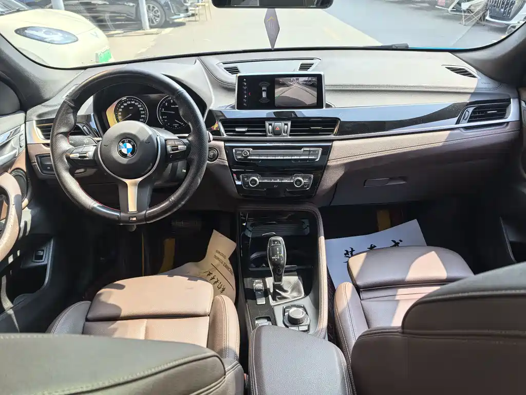 BMW X2 2020 sDrive25i Lead M