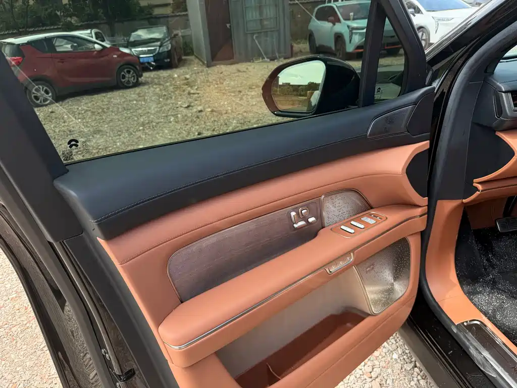 NIO ES8 2026 мест Executive Luxury
