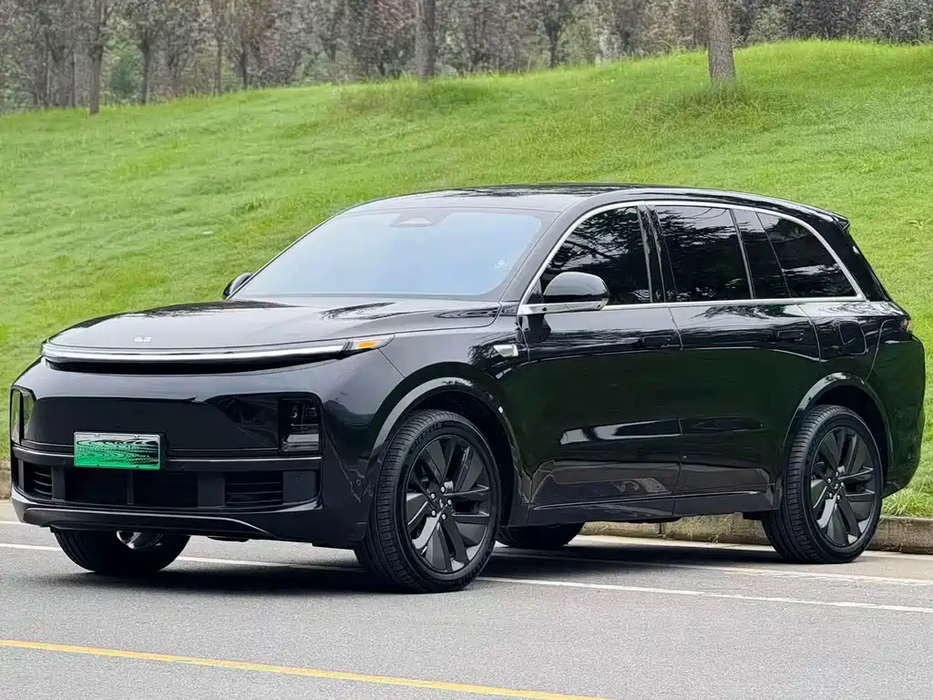 Li Auto Li L8 — миниатюра 2