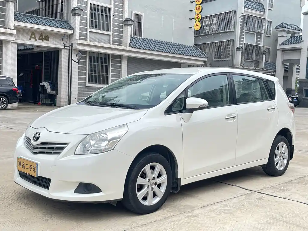 Toyota Verso 2014
